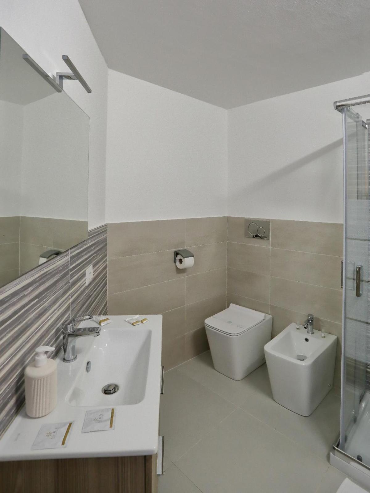 Clemente House Catania Centro Meravigliosa Camera Matrimoniale מראה חיצוני תמונה