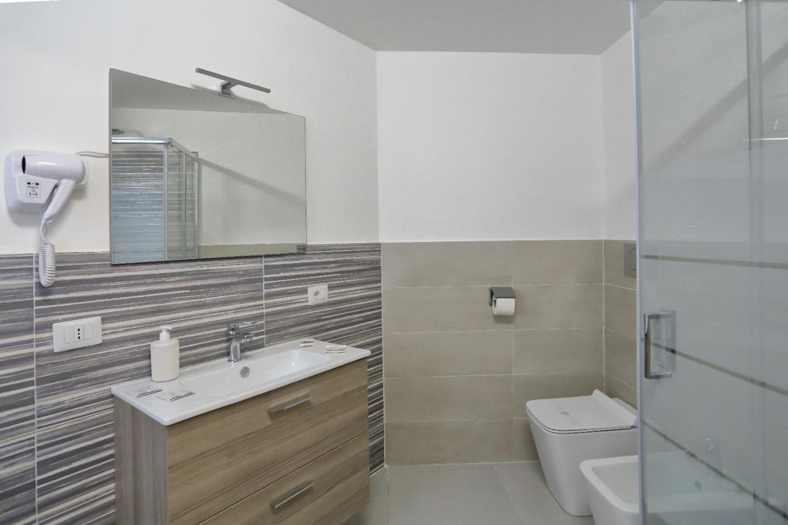 Clemente House Catania Centro Meravigliosa Camera Matrimoniale מראה חיצוני תמונה
